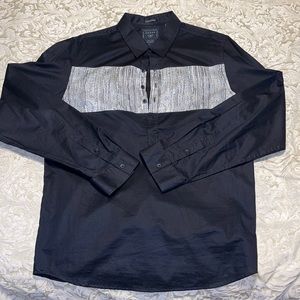 Men’s Guess Half button down. Size large.